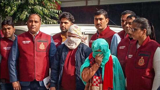 A team of NDR of Crime Branch, R.K Puram, arrested a woman and her son for allegedly killing her husband and chopping the body into pieces in her house at Trilokpuri in New Delhi, India, on Monday, November 28, 2022. (HT Photos) A team of NDR of Crime Branch, R.K Puram, arrested a woman and her son for allegedly killing her husband and chopping the body into pieces in her house at Trilokpuri in New Delhi, India, on Monday, November 28, 2022. (HT Photos)