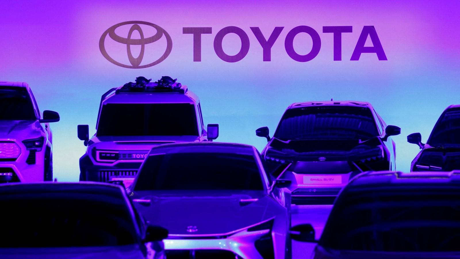 Toyota output drops from Sept, grippled with Covid, semiconductor scarcity