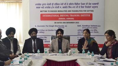 Devinder Pal Singh Kharbanda, director of technical education and industrial training, addressing a meeting regarding International Driving Training Institute in Doraha, Ludhiana. (Harvinder Singh/HT) Devinder Pal Singh Kharbanda, director of technical education and industrial training, addressing a meeting regarding International Driving Training Institute in Doraha, Ludhiana. (Harvinder Singh/HT)
