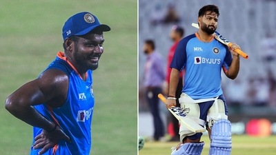 Sanju Samson vs Rishabh Pant is the latest hot debate in town (PTI/ANI) Sanju Samson vs Rishabh Pant is the latest hot debate in town (PTI/ANI)