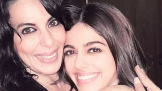 Pooja Bedi wishes Alaya F on her 25th birthday. 