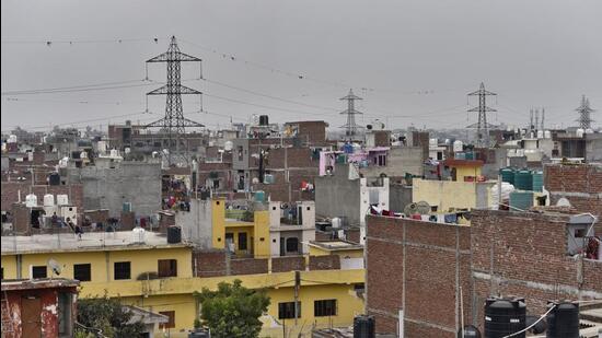 Of the 250 municipal wards in Delhi, around a third are largely just unauthorised colonies. (HT Archive)