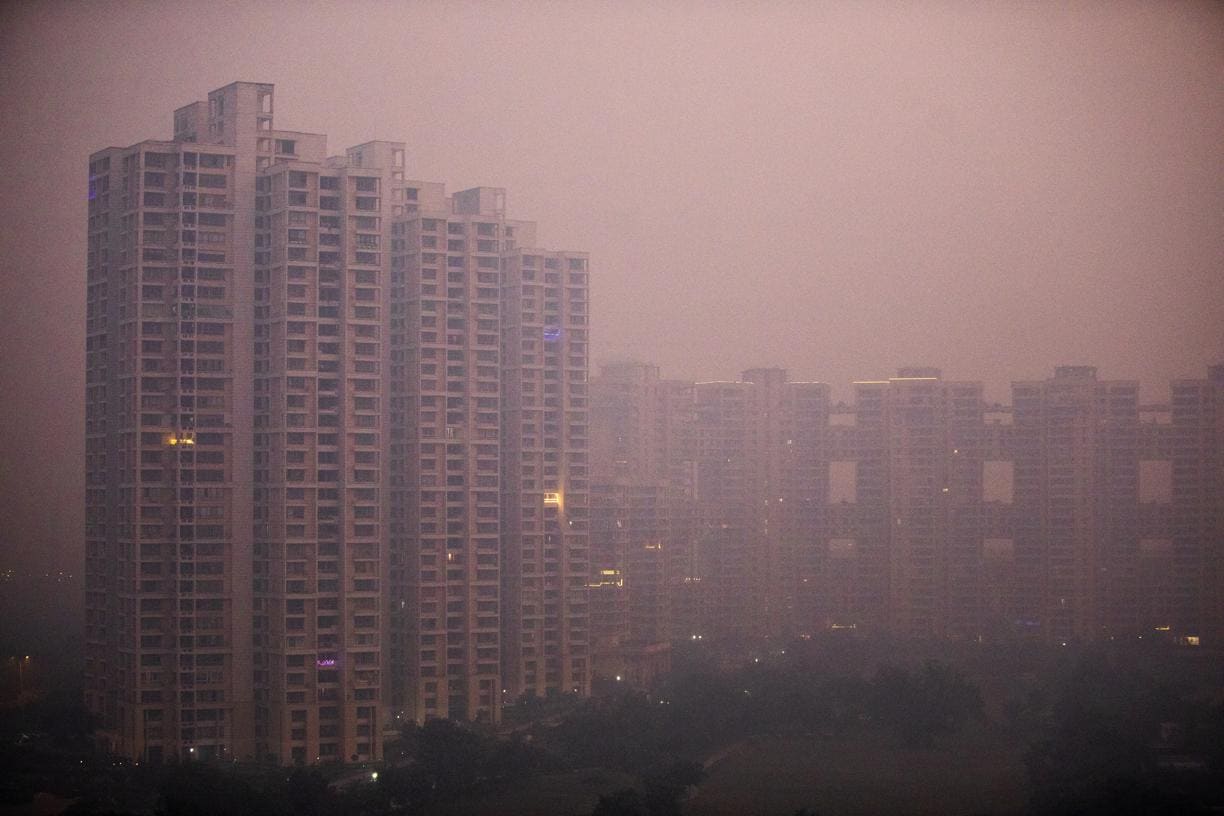 AQI levels between 101-200 is ‘moderate’, while that between 201-300 is ‘poor’. (Pic for representation) AQI levels between 101-200 is ‘moderate’, while that between 201-300 is ‘poor’. (Pic for representation)