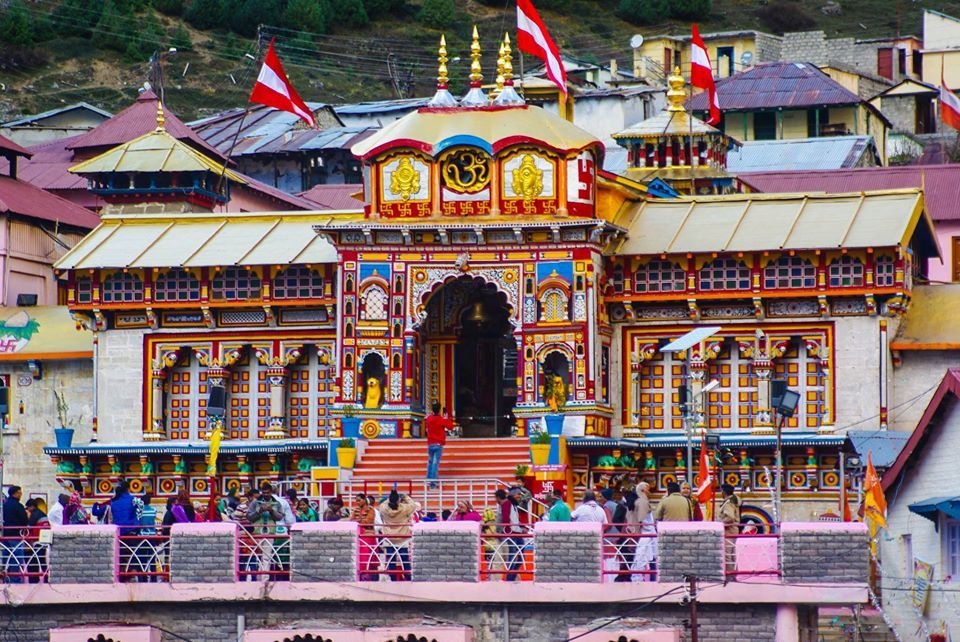 With Badrinath standing in for the North, the four Char Dhams represent the four cardinal directions.(pinterest)