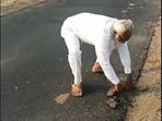 The man's identity could not be ascertained, however he requested that concerned authorities take action.(@HateDetectors/Twitter) The man's identity could not be ascertained, however he requested that concerned authorities take action.(@HateDetectors/Twitter)