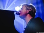 Viral revival: Tom Odells song 'Another Love' tops international charts again. (Tilman Jentzsch/Gonzales Photo/picture alliance ) Viral revival: Tom Odells song 'Another Love' tops international charts again. (Tilman Jentzsch/Gonzales Photo/picture alliance )