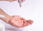 Shower gels for men not just clean but they also revitalize the skin.