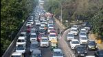 Heavy traffic jam on Sector 15A road in Noida on Wednesday. (Sunil Ghosh/HT Photo) Heavy traffic jam on Sector 15A road in Noida on Wednesday. (Sunil Ghosh/HT Photo)