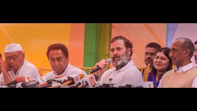 Congress leader Rahul Gandhi with party leaders Kamal Nath and Digvijaya Singh addresses the media during the party's 'Bharat Jodo Yatra', in Indore district, on Nov. 28 (Agency) Congress leader Rahul Gandhi with party leaders Kamal Nath and Digvijaya Singh addresses the media during the party's 'Bharat Jodo Yatra', in Indore district, on Nov. 28 (Agency)