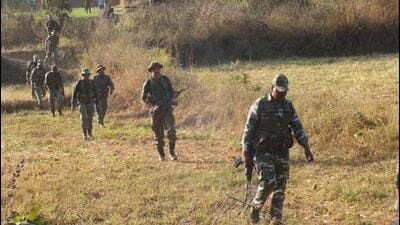 Paramilitary forces during an anti-Naxal operation. (HT File Photo) Paramilitary forces during an anti-Naxal operation. (HT File Photo)