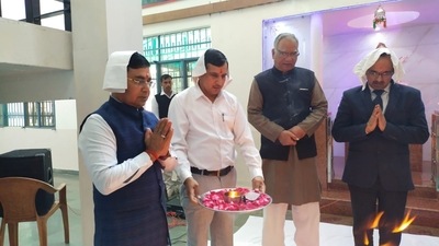 HTET 2022: BSEH performs Havan Yagya for smooth conduct of exam on Dec 3 and 4HTET 2022: BSEH performs Havan Yagya for smooth conduct of exam on Dec 3 and 4