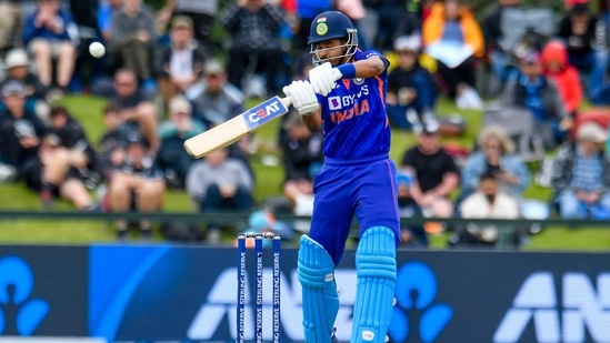 IND vs NZ Live Score: SHreyas Iyer scored 49(AP) IND vs NZ Live Score: SHreyas Iyer scored 49(AP)