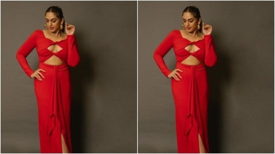 Styled by fashion stylist Sanam Ratansi, Huma wore her tresses into a clean ponytail and decked up in nude eyeshadow, black eyeliner, black kohl, mascara-laden eyelashes, drawn eyebrows, contoured cheeks and a shade of pastel red lipstick.(Instagram/@iamhumaq)