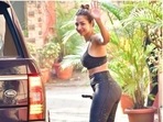 Malaika Arora ticks off weekday workout in black athleisure, waves at camera Malaika Arora ticks off weekday workout in black athleisure, waves at camera