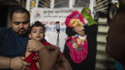 Out of all the deaths so far, 15 have taken place in the hospitals of Mumbai, of which 3 kids were from nearby towns. The biggest number of deaths (10) are among children between 12 months and 24 months of age. (Satish Bate/HT PHOTO)