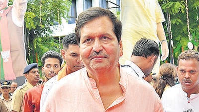 Mumbai, India,Oct. 24, 2019: Mumbai President Mangal Prabhat lodha outside BJP office Nariman point in Mumbai, India, on Thursday, Oct. 24, 2019. (Photo by Vijayanand Gupta / Hindustan Times) Mumbai, India,Oct. 24, 2019: Mumbai President Mangal Prabhat lodha outside BJP office Nariman point in Mumbai, India, on Thursday, Oct. 24, 2019. (Photo by Vijayanand Gupta / Hindustan Times)