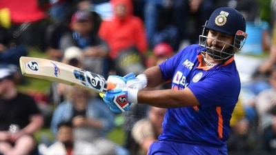 India's Rishabh Pant bats during the third and final one-day international cricket match between New Zealand and India at Hagley Oval in Christchurch on November 30, 2022. (Photo by Sanka Vidanagama / AFP) (AFP)