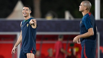 Cristiano Ronaldo and Pepe take part in a training session (AFP) Cristiano Ronaldo and Pepe take part in a training session (AFP)