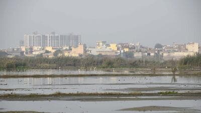 Gurugram, India-December 01: Dirty water of the Najafgarh drain logged in the Daulatabad village field at Dwarka expressway near sector-107,in Gurugram, India, on Thursday, 01 December 2022.(Photo by Parveen Kumar/Hindustan Times)(Pic to go with Abhishek Bhel's Story) Gurugram, India-December 01: Dirty water of the Najafgarh drain logged in the Daulatabad village field at Dwarka expressway near sector-107,in Gurugram, India, on Thursday, 01 December 2022.(Photo by Parveen Kumar/Hindustan Times)(Pic to go with Abhishek Bhel's Story)