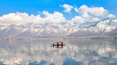 The tourist count for the valley has already crossed 23 lakh, with domestic tourists accounting for a majority of visitors. (Waseem Andrabi/HT) The tourist count for the valley has already crossed 23 lakh, with domestic tourists accounting for a majority of visitors. (Waseem Andrabi/HT)