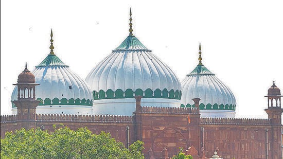 Mathura: A view of Sri Krishna Janmabhoomi temple and Shahi Idgah mosque, in Mathura, Sunday, Sept. 27, 2020. A group of devout Hindus has moved a Mathura civil court here for removal of the mosque allegedly built at the exact birthplace of Lord Sri Krishna within the 13.37-acre premises of Katra Keshav Dev temple in the holy city. (PTI Photo)(PTI27-09-2020_000034B) (PTI) Mathura: A view of Sri Krishna Janmabhoomi temple and Shahi Idgah mosque, in Mathura, Sunday, Sept. 27, 2020. A group of devout Hindus has moved a Mathura civil court here for removal of the mosque allegedly built at the exact birthplace of Lord Sri Krishna within the 13.37-acre premises of Katra Keshav Dev temple in the holy city. (PTI Photo)(PTI27-09-2020_000034B) (PTI)