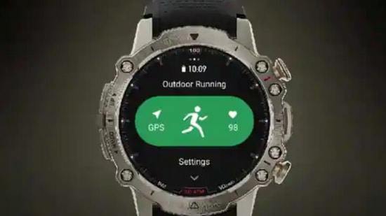 AMAZFIT LAUNCHES THE AMAZFIT FALCON, A PREMIUM MULTI-SPORT GPS WATCH