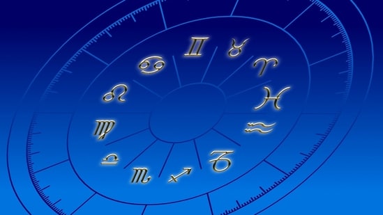 Horoscope Today: Astrological prediction for December 2, 2022(Pixabay)