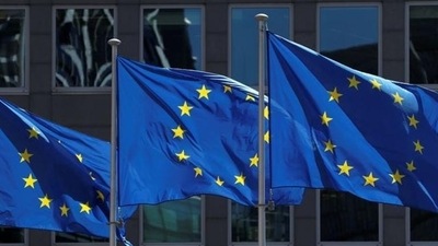 European Union flags outside the European Commission headquarters in Brussels, Belgium. (Reuters)