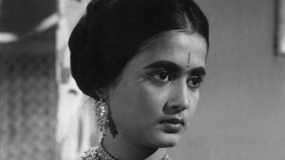 Veteran actor Jharana Das died at the age of 77. (Twitter/@pinkyp_actor)