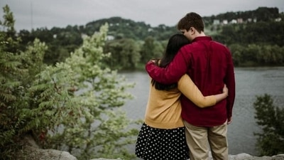 Let's Hug Day 2022: How it is good for your mental health (Unsplash) Let's Hug Day 2022: How it is good for your mental health (Unsplash)