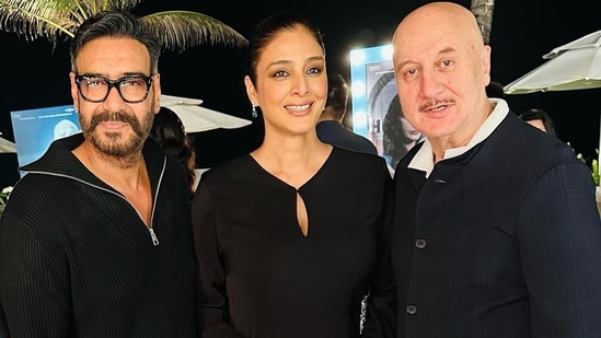 Anupam Kher posted photos with Ajay Devgn and Tabu.