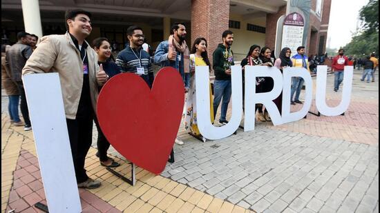 Visitors at the Jashn-e-Rekhta Festival in New Delhi. (Photo: Sonu Mehta/HT PHOTO)