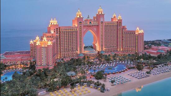If you’re looking for a gourmet holiday in a luxury hotel, Atlantis is your best option