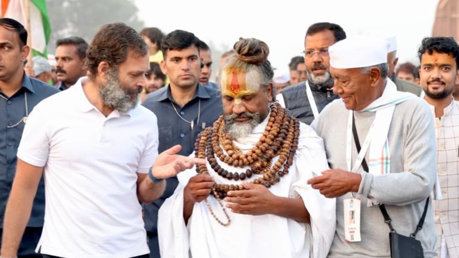 Computer Baba' joins Rahul Gandhi-led Bharat Jodo in Madhya ...
