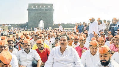 Raigad, India - December 03, 2022: MP Udayanraje Bhosale sits with his supporters at Raigad Fort, in Raigad, India, on Saturday, December 03, 2022. (Photo by Uday Deolekar/HT Photo) (HT PHOTO) Raigad, India - December 03, 2022: MP Udayanraje Bhosale sits with his supporters at Raigad Fort, in Raigad, India, on Saturday, December 03, 2022. (Photo by Uday Deolekar/HT Photo) (HT PHOTO)