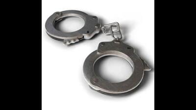 The Panipat police had gone to arrest wanted gangster Jitender alias Aftab who was wanted in the cases of robbery and loot. Additional police personnel were called in to control the situation. (HT Photo/ Representational image)