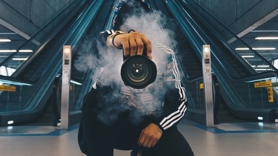 Camera (Pexels.com) Camera (Pexels.com)