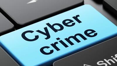 Soon after the victim downloaded the app and entered his bank account details, he lost ₹7.5 lakh lost to cyber criminals while trying to buy a Bluetooth device online. (HT File) Soon after the victim downloaded the app and entered his bank account details, he lost ₹7.5 lakh lost to cyber criminals while trying to buy a Bluetooth device online. (HT File)