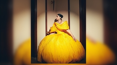 Sonam Kapoor's sister Rhea Kapoor shared the photos on her Instagram handle and captioned her post, "And my favourite moment in a long time, @sonamkapoor in the very talented @saramrad for @chopard at the @vanityfair dinner. @redseafilm." (Instagram/@sonamkapoor) Sonam Kapoor's sister Rhea Kapoor shared the photos on her Instagram handle and captioned her post, "And my favourite moment in a long time, @sonamkapoor in the very talented @saramrad for @chopard at the @vanityfair dinner. @redseafilm." (Instagram/@sonamkapoor)