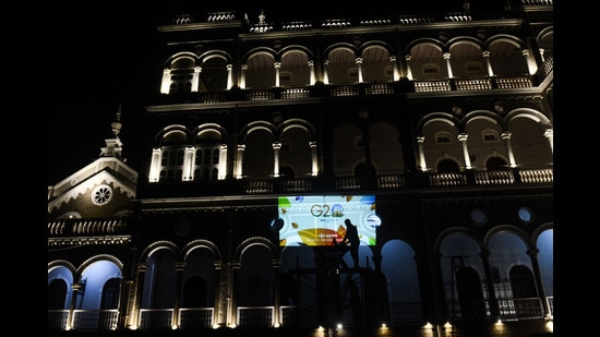 Lighting at Aga Khan Palace for G20 summit. (Shankar Narayan/ HT)