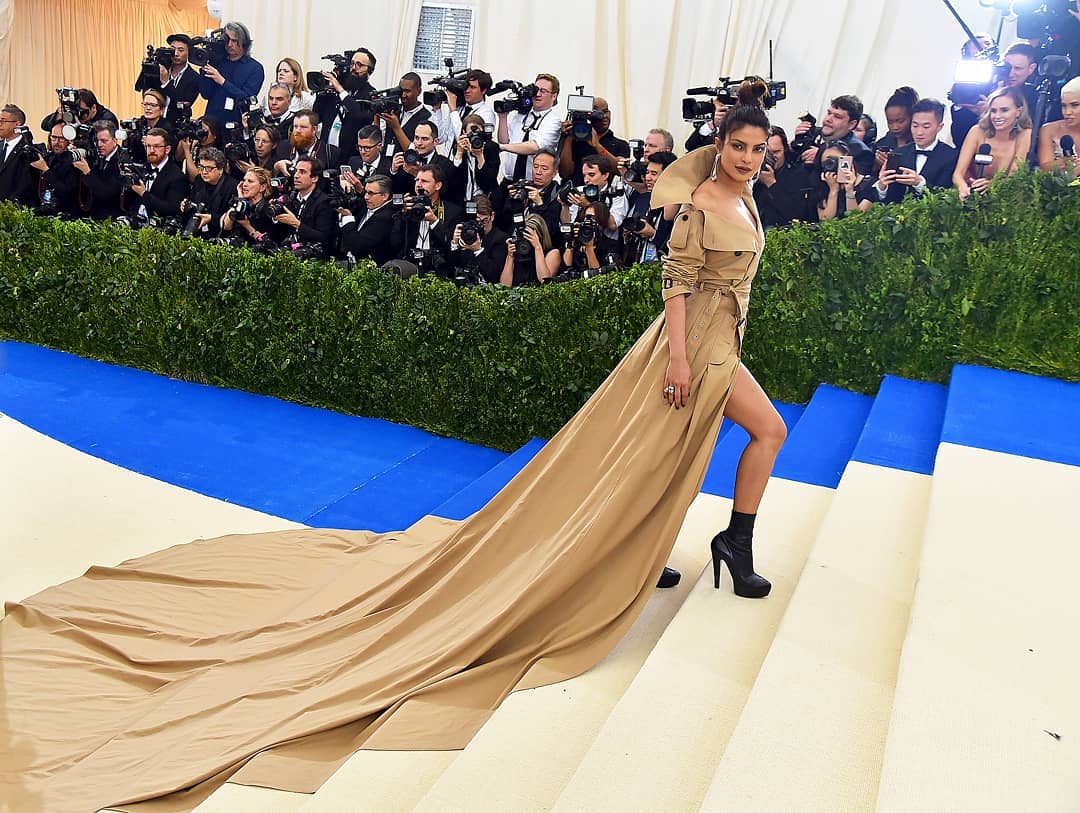 Priyanka Chopra's Met Gala dress took 1500 hours to create