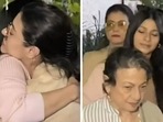 Kajol with Tanuja and Tanishaa Mukerji at the special screening of Salaam Venky. Kajol with Tanuja and Tanishaa Mukerji at the special screening of Salaam Venky.