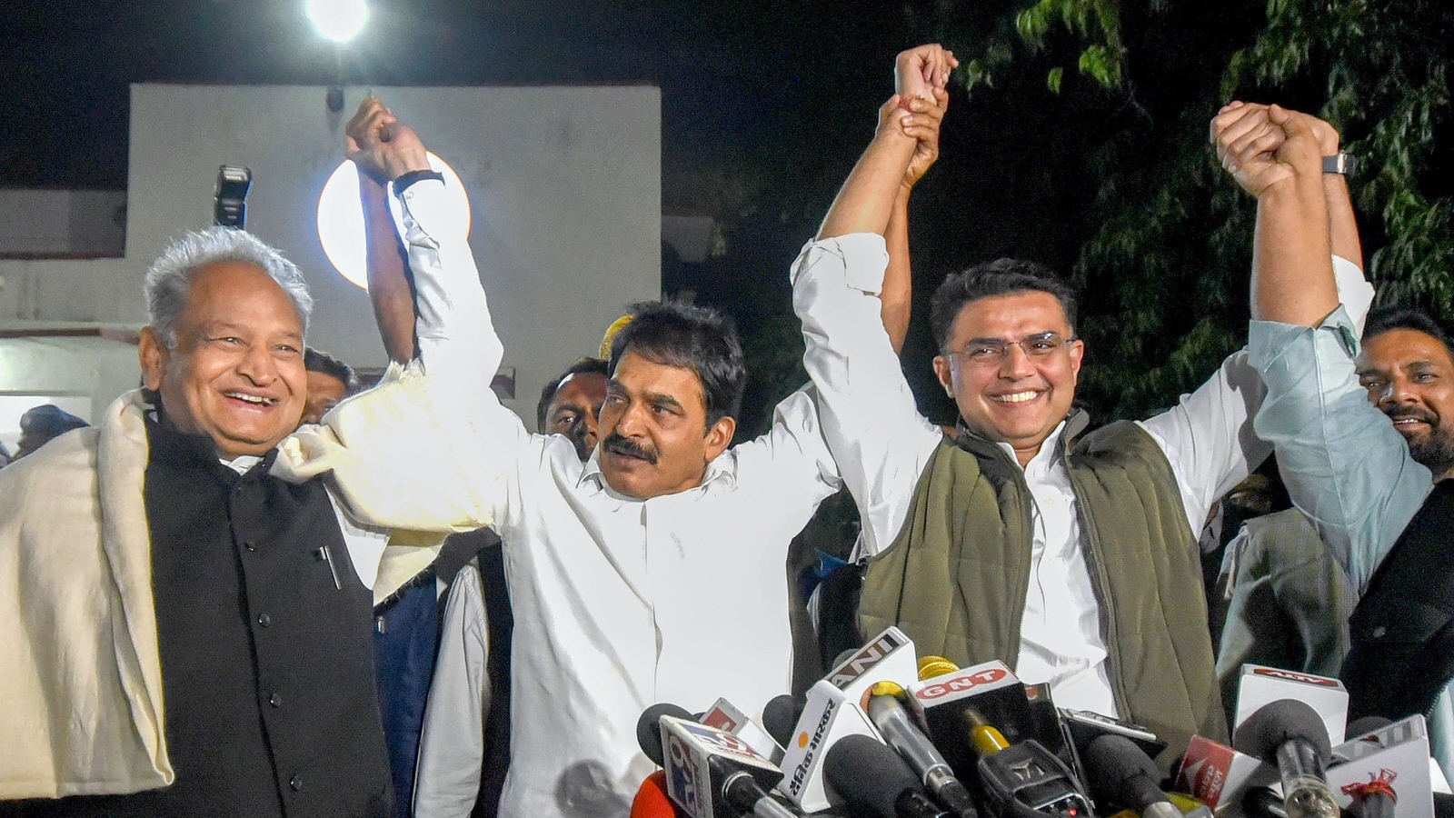 Sachin Pilot calls on Congress workers to prepare for Lok Sabha polls -  Daijiworld.com