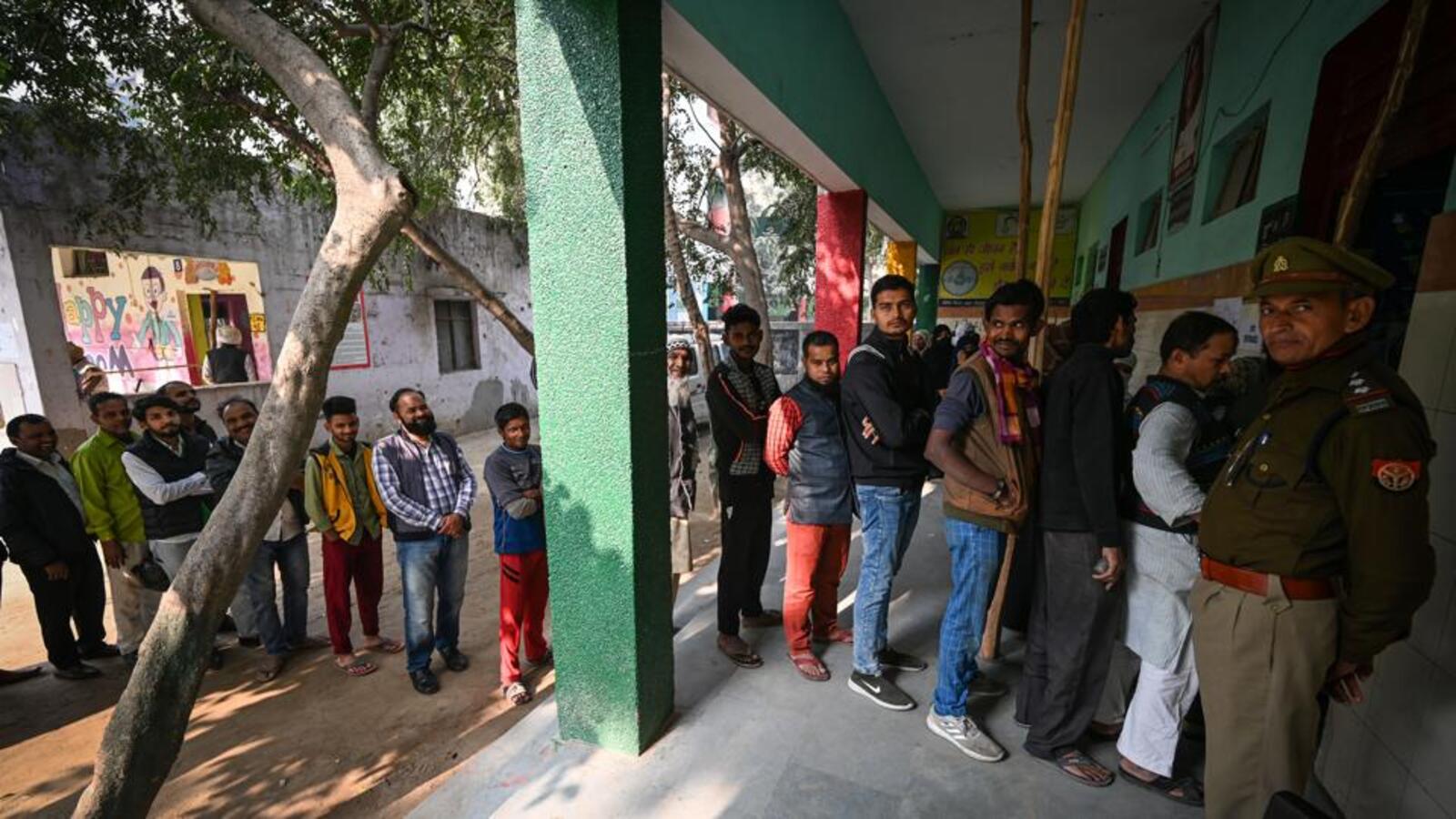 Mcd Polls Voters Across City Claim Their Names Were Missing In