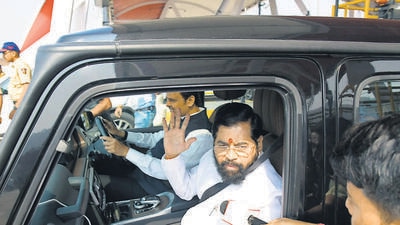 Nagpur, Dec 04 (ANI): Maharashtra Chief Minister Eknath Shinde speaks to the media after reviewing the Mumbai-Nagpur Samruddhi Expressway work that will be inaugurated by Prime Minister Narendra Modi on December 11, in Nagpur on Sunday. Maharashtra Deputy Chief Minister Devendra Fadnavis is also seen. (ANI Photo) (Chandrakant Paddhane) Nagpur, Dec 04 (ANI): Maharashtra Chief Minister Eknath Shinde speaks to the media after reviewing the Mumbai-Nagpur Samruddhi Expressway work that will be inaugurated by Prime Minister Narendra Modi on December 11, in Nagpur on Sunday. Maharashtra Deputy Chief Minister Devendra Fadnavis is also seen. (ANI Photo) (Chandrakant Paddhane)
