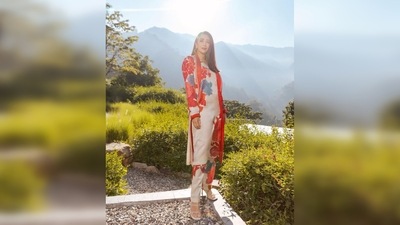 Karisma Kapoor's outfit is from the clothing line Kshitij Jalori. She enhanced the beauty of the place with her charm and elegance. (Instagram/@therealkarismakapoor) Karisma Kapoor's outfit is from the clothing line Kshitij Jalori. She enhanced the beauty of the place with her charm and elegance. (Instagram/@therealkarismakapoor)