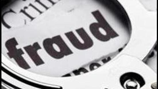 The fraudsters asked the elderly man of Ludhiana for his credit card details on the pretext of updating his KYC. (HT FILE PHOTO)