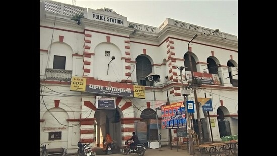 Kotwali Pollice Station in Prayagraj (HT PHOTO) Kotwali Pollice Station in Prayagraj (HT PHOTO)