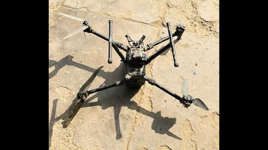 pak-drone-shot-down-in-tarn-taran-3kg-heroin-recovered-hindustan-times