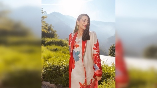 Karisma Kapoor captioned her post, "मेरा दिल कही दूर पहाड़ों में खो गया.. (my heart is lost in the hills."(Instagram/@karismakapoor)